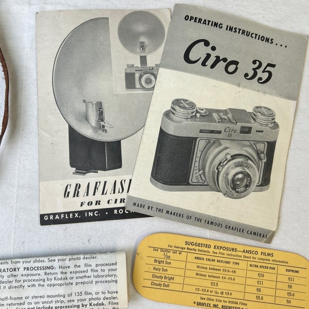 Vintage Ciro 35 Leather Case Bulb Flash Film Case w Photography Accessories - Picture 3 of 7